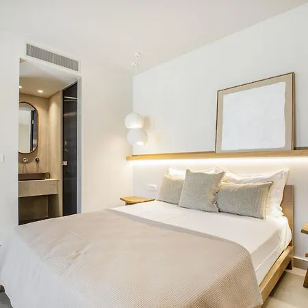 Blue - 2 Loutra & Sea View Hotel Kithnos